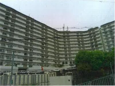 大阪府和泉市 北信太駅15分 マンション「和泉鶴山台アーバンコンフォート」347万円の競売物件 #1