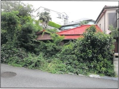 神奈川県横浜市磯子区 磯子駅18分 戸建て 1,040万円の競売物件 #1