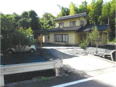 富山県氷見市 島尾駅 戸建て 214万円の競売物件 #1