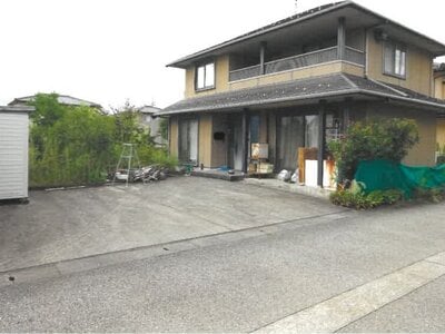 富山県砺波市 油田駅12分 戸建て 463万円の競売物件 #1