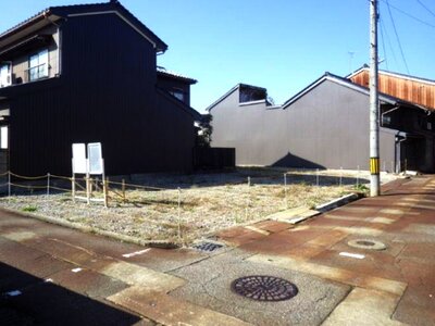 富山県高岡市 片原町駅11分 土地 411万円の国有財産物件 #1