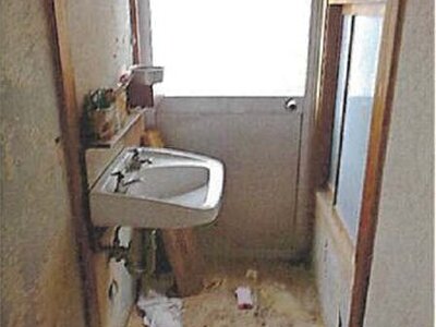 愛媛県松山市 石手川公園駅5分 戸建て 301万円の競売物件 #22