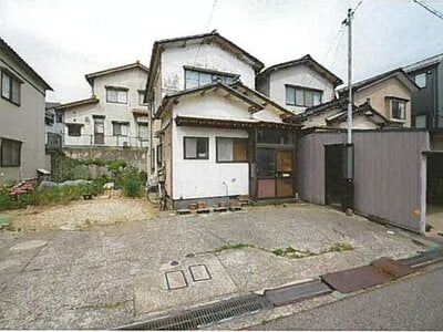 (値下げ) 石川県金沢市 粟ヶ崎駅9分 戸建て 132万円の競売物件 #1