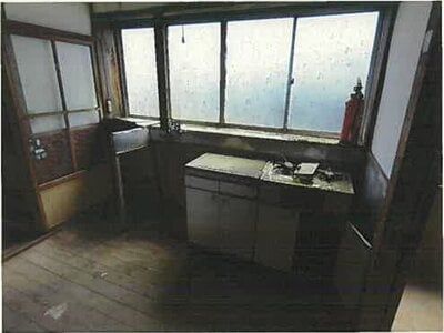 新潟県燕市 燕駅12分 戸建て 574万円の競売物件 #4