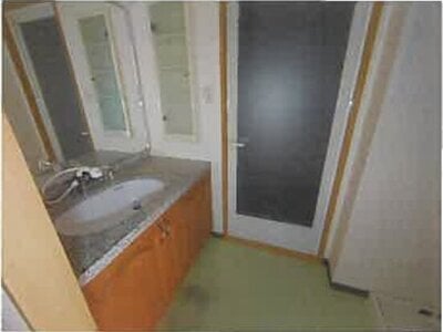 埼玉県八潮市 草加駅16分 マンション「ベルドゥムール草加中央東」1,610万円の競売物件 #5