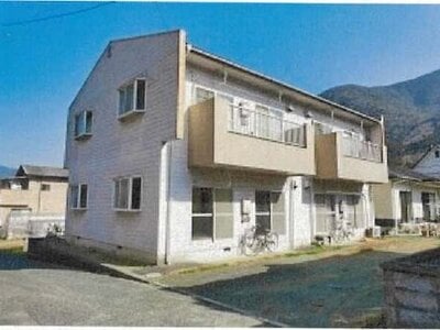 愛媛県大洲市 新谷駅30分 戸建て 437万円の競売物件情報 #1