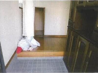 和歌山県紀の川市 紀伊長田駅6分 戸建て 140万円の競売物件情報 #2