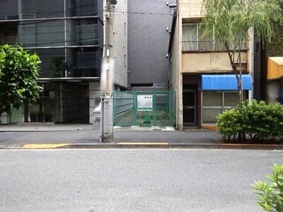 東京都新宿区 新宿御苑前駅3分 土地 7,850万円の国有財産売却物件情報 #1