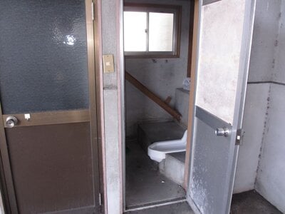 愛媛県西予市 卯之町駅4分 戸建て 613万円の官公庁公売物件情報 #12
