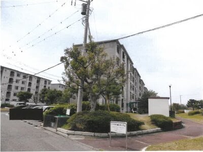(値下げ) 神奈川県横須賀市 馬堀海岸駅9分 マンション「西武郊外マンションマボリシーハイツ」300万円の競売物件情報 #1