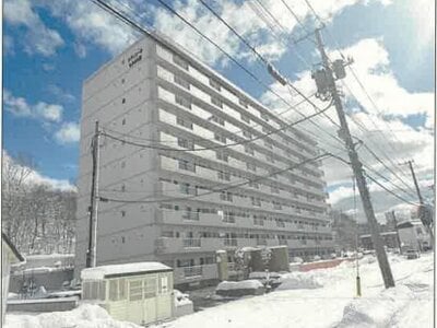 北海道札幌市南区 真駒内駅25分 マンション「リヴィエールもなみ公園」659万円の競売物件情報 #1