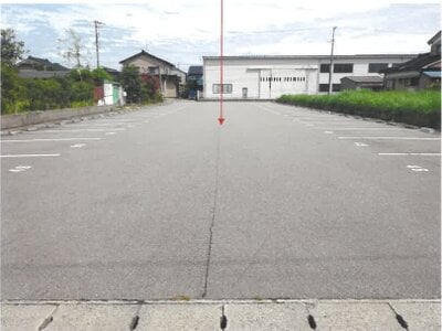 (値下げ) 富山県高岡市 第一イン新湊クロスベイ前駅3分 土地 573万円の競売物件情報 #1