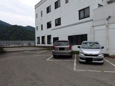 新潟県南魚沼郡湯沢町 越後湯沢駅4分 戸建て 302万円の官公庁公売物件情報 #5