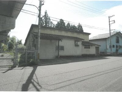 (値下げ) 新潟県上越市 南高田駅16分 戸建て 181万円の競売物件情報 #1