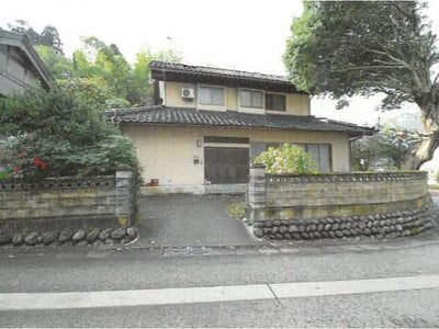 富山県氷見市 島尾駅 戸建て 224万円の競売物件情報 #1