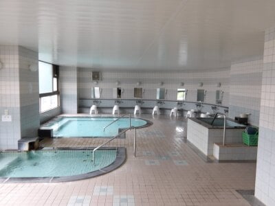 新潟県南魚沼郡湯沢町 マンション「ファミール・ヴィラ苗場」42万円の官公庁公売物件情報 #18