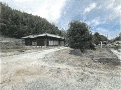 (値下げ) 香川県綾歌郡綾川町 羽床駅27分 戸建て 161万円の競売物件情報 #1