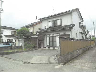 富山県氷見市 氷見駅16分 戸建て 71万円の競売物件情報 #1