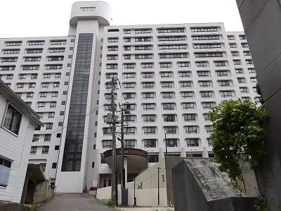 新潟県南魚沼郡湯沢町 マンション「ダイアパレス苗場」13万円の官公庁公売物件情報 #1