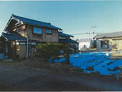 (値下げ) 新潟県燕市 粟生津駅 戸建て 167万円の競売物件情報 #1
