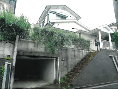 神奈川県横浜市港南区 港南中央駅15分 戸建て 1,055万円の競売物件情報 #1