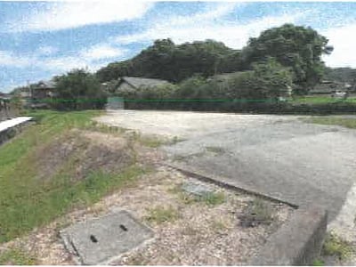 香川県丸亀市 栗熊駅9分 土地 803万円の競売物件情報 #1