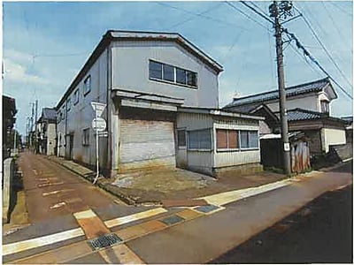 (値下げ) 新潟県燕市 燕駅12分 戸建て 206万円の競売物件情報 #1