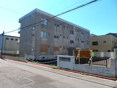 (値下げ) 北海道函館市 魚市場通駅4分 戸建て 2,464万4,627円の国有財産売却物件情報 #1