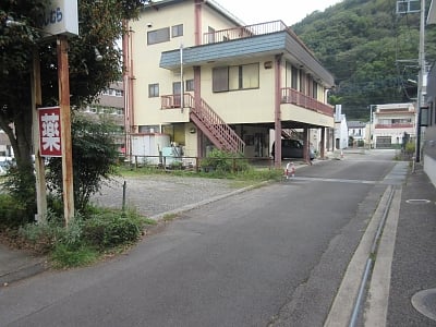 山梨県都留市 谷村町駅3分 土地 272万2,424円の官公庁公売物件情報 #1