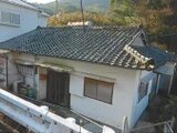 長崎県長崎市の競売物件 89万円 戸建て 96m²