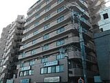 神奈川県逗子市の競売物件 939万円 マンション 79m²