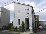 大阪府和泉市の競売物件 927万円 戸建て 93m²