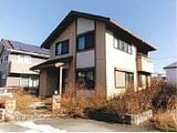 群馬県伊勢崎市の競売物件 586万円 戸建て 125m²