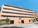 神奈川県横浜市港南区の競売物件 672万円 マンション 72m²