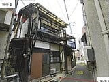 広島県三原市の競売物件 52万円 戸建て 72m²