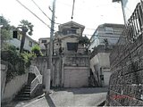 大阪府高槻市の競売物件 167万円 戸建て 118m²