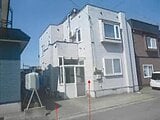青森県青森市の競売物件 393万円 戸建て 105m²