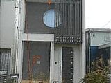 三重県鈴鹿市の競売物件 614万円 戸建て 96m²