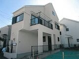 神奈川県横浜市港北区の競売物件 884万円 戸建て 70m²