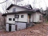 群馬県吾妻郡嬬恋村の競売物件 129万円 戸建て 103m²