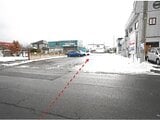 青森県黒石市の競売物件 411万円 土地 704m²
