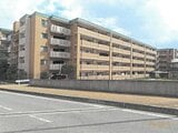 奈良県香芝市の競売物件 1,158万円 マンション 64m²
