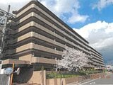 奈良県大和高田市の競売物件 341万円 マンション 64m²