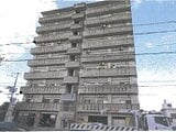 沖縄県うるま市の競売物件 638万円 マンション 61m²