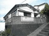 神奈川県横須賀市の競売物件 208万円 戸建て 70m²