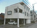 石川県金沢市の競売物件 1,011万円 戸建て 190m²