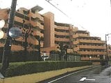 埼玉県入間郡三芳町の競売物件 731万円 マンション 71m²
