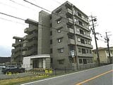 鳥取県西伯郡南部町の競売物件 242万円 マンション 91m²