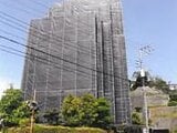 神奈川県横須賀市の競売物件 525万円 マンション 61m²
