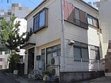 神奈川県川崎市宮前区の国税庁公売物件 730万円 戸建て 70m²